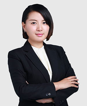 姜文静.
